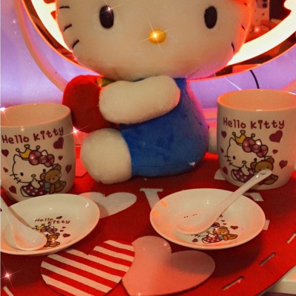 Hello kitty. Coffee set π - Picture 3 of 3